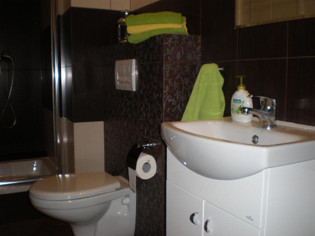 Apartamenty Kopex คอสต์เชน ภายนอก รูปภาพ